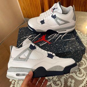 Air Jordan 4 Retro Midnight Navy